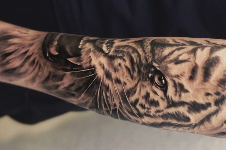 Tattoo arm